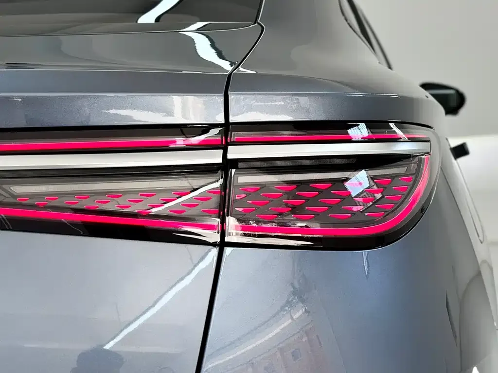BYD Seal 07 DM-i 2025 из CN, фото 7