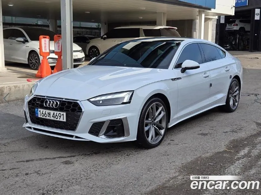 Audi A5 2023 из KR, фото 2