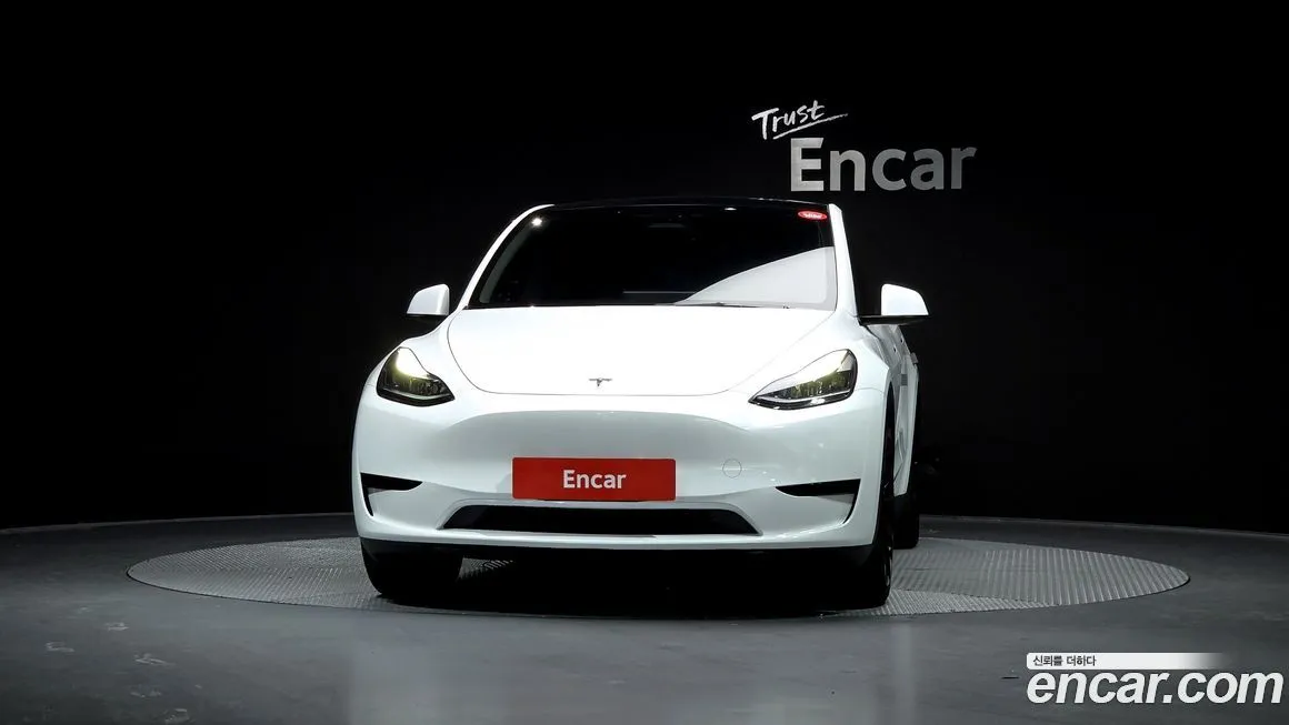 Tesla Model Y 2023 из KR, фото 3