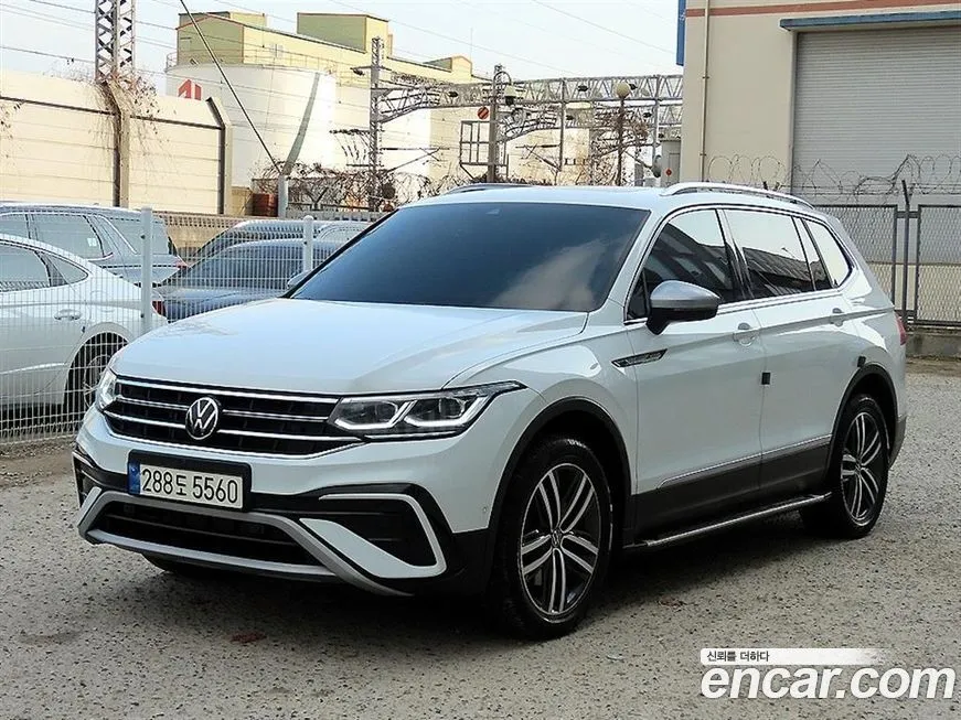 Volkswagen Tiguan — фото 2