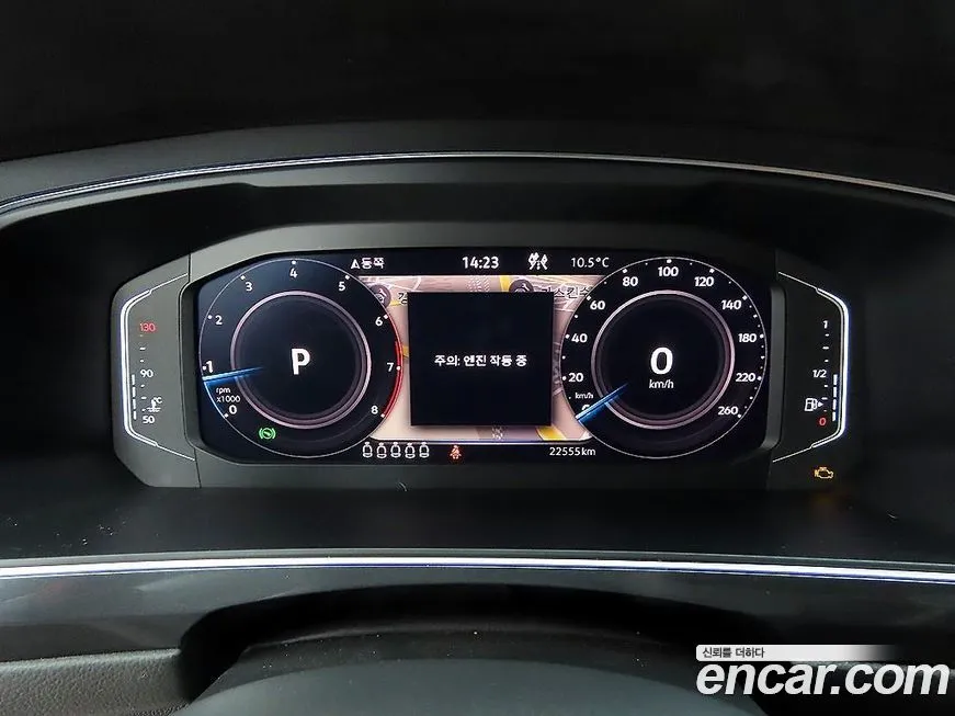 Volkswagen Tiguan — фото 9