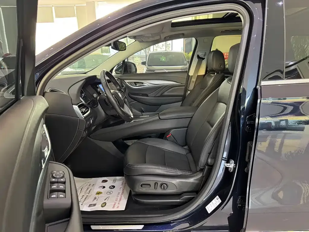 Buick Enclave 2021 из CN, фото 4