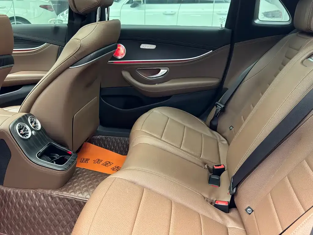 Mercedes-Benz E-Class 2021 из CN, фото 8