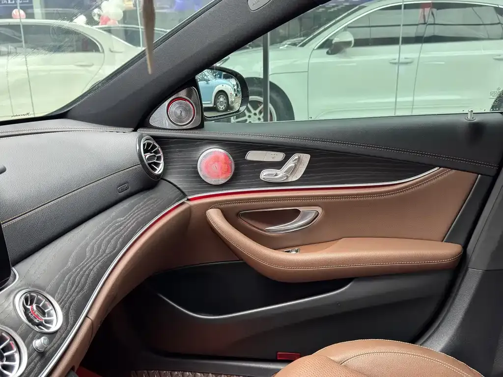 Mercedes-Benz E-Class 2021 из CN, фото 9