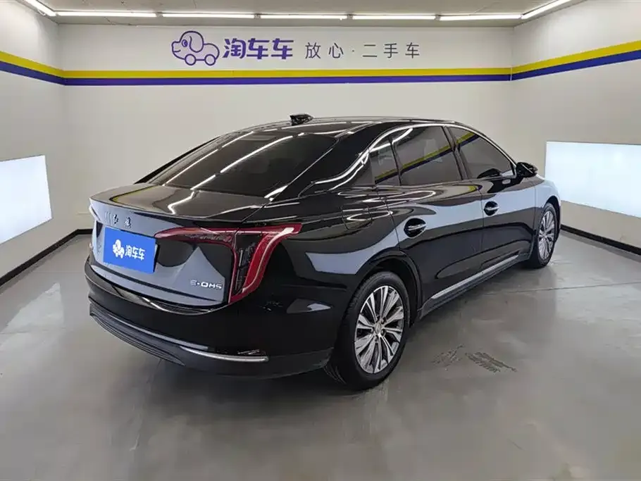 Hongqi E-QM5 2023 из CN, фото 3
