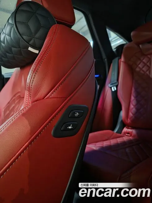 Audi SQ5 2023 из KR, фото 6