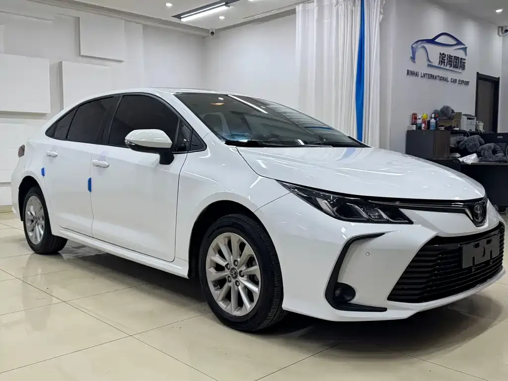 Toyota Corolla 2021 из CN, фото 3