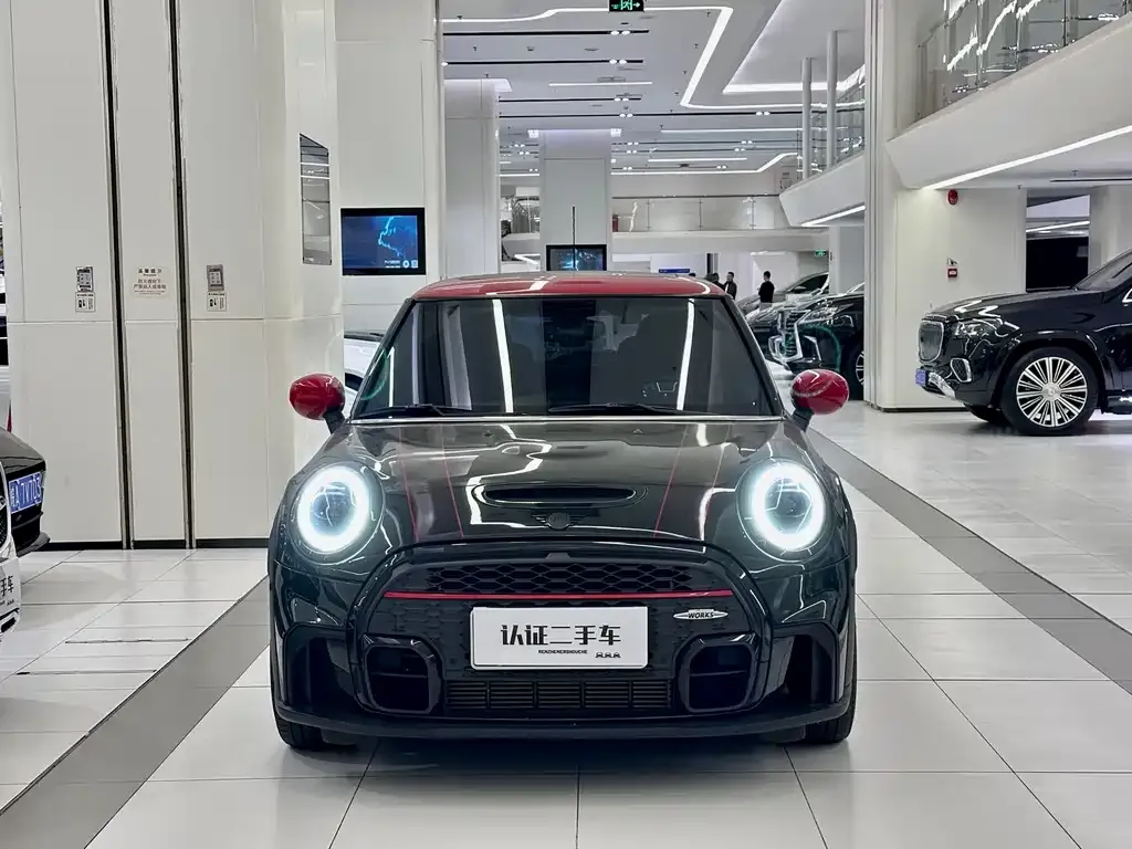 MINI JCW (John Cooper Works) 2021 из CN, фото 2