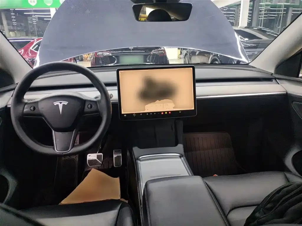 Tesla Model Y 2024 из CN, фото 10