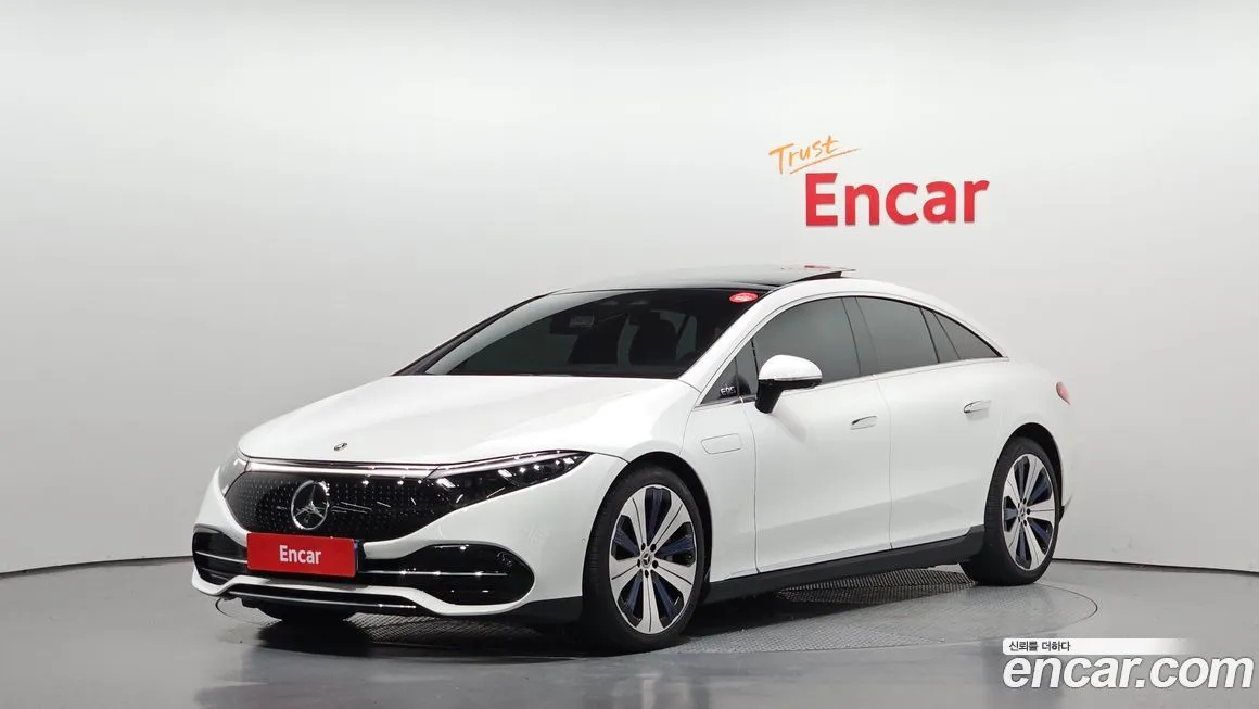 Mercedes-Benz EQS