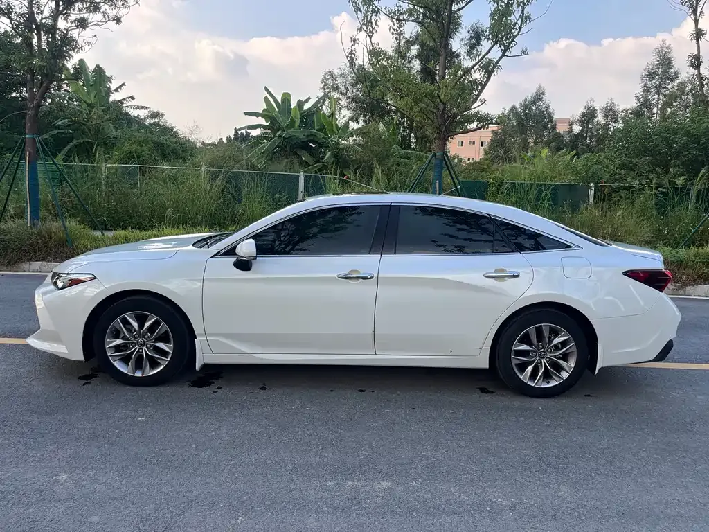 Toyota Camry 2022 из CN, фото 7