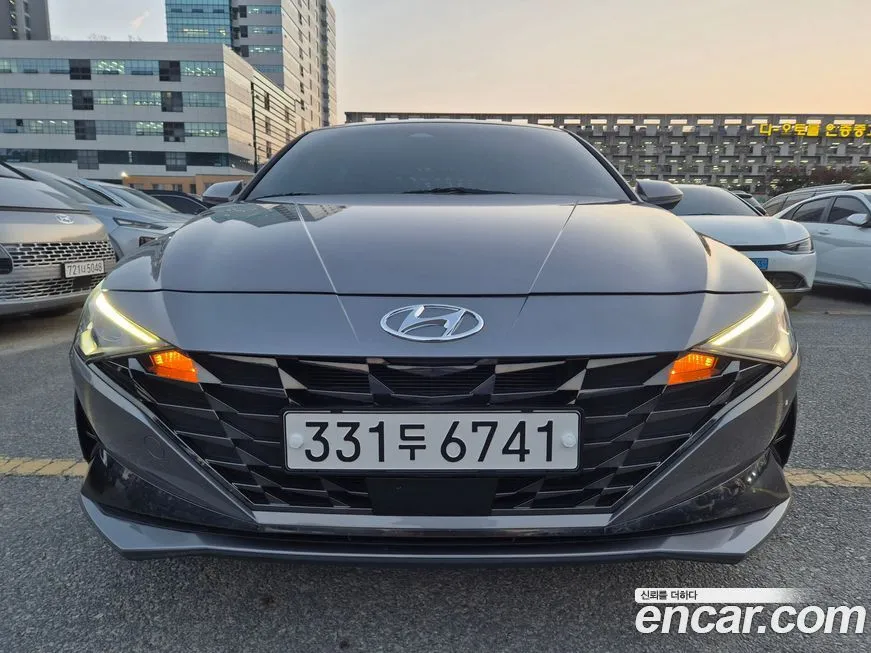 Hyundai AVANTE 2023 из KR, фото 1