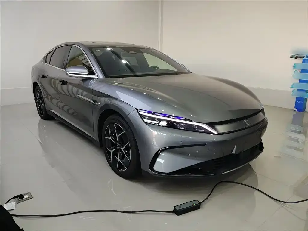 BYD Han 2025 из CN, фото 4