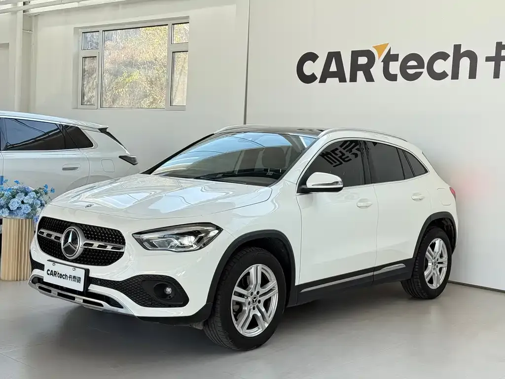 Mercedes-Benz GLA 2023 из CN, фото 1