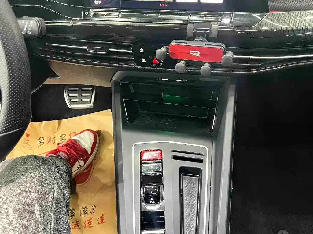 Volkswagen Golf 2022 из CN, фото 8