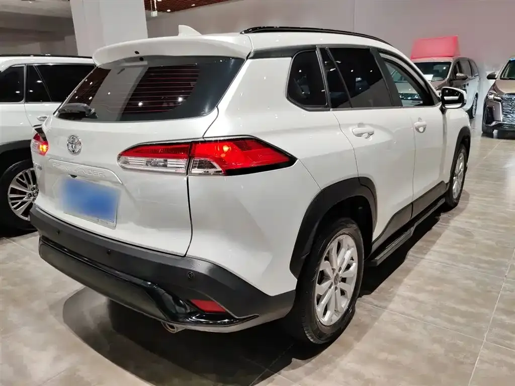 Toyota Frontlander 2023 из CN, фото 7