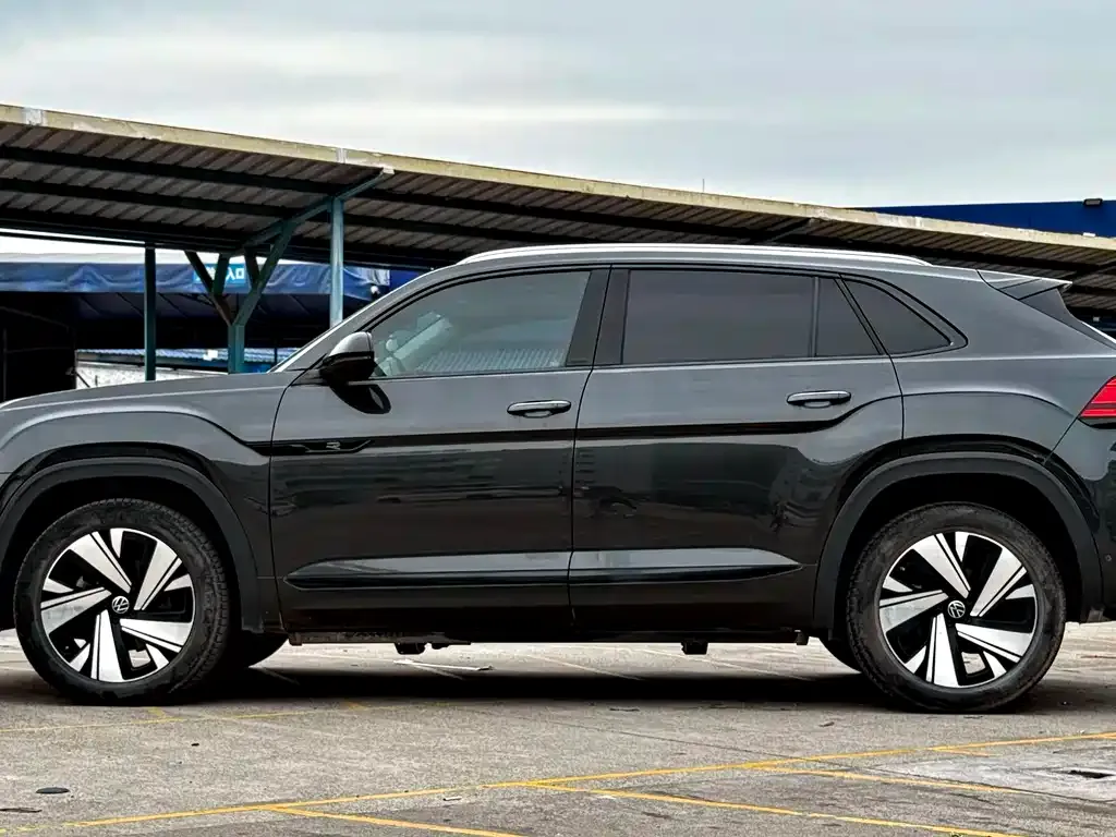 Volkswagen Teramont 2022 из CN, фото 8