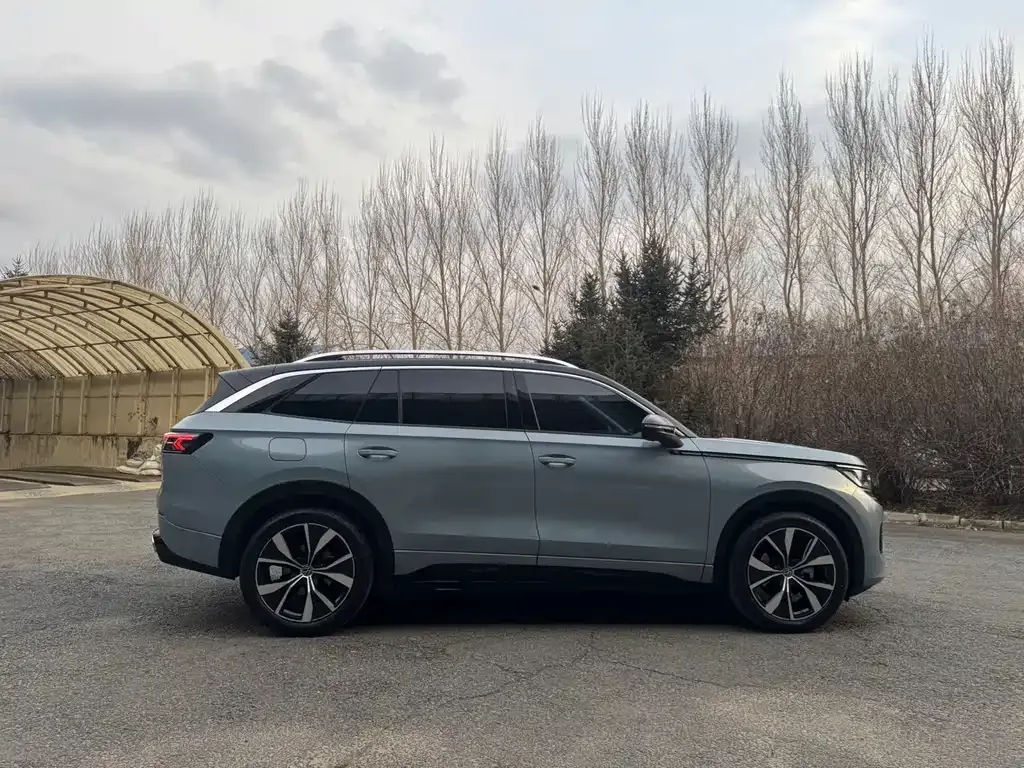 Volkswagen Tavendor 2022 из CN, фото 5