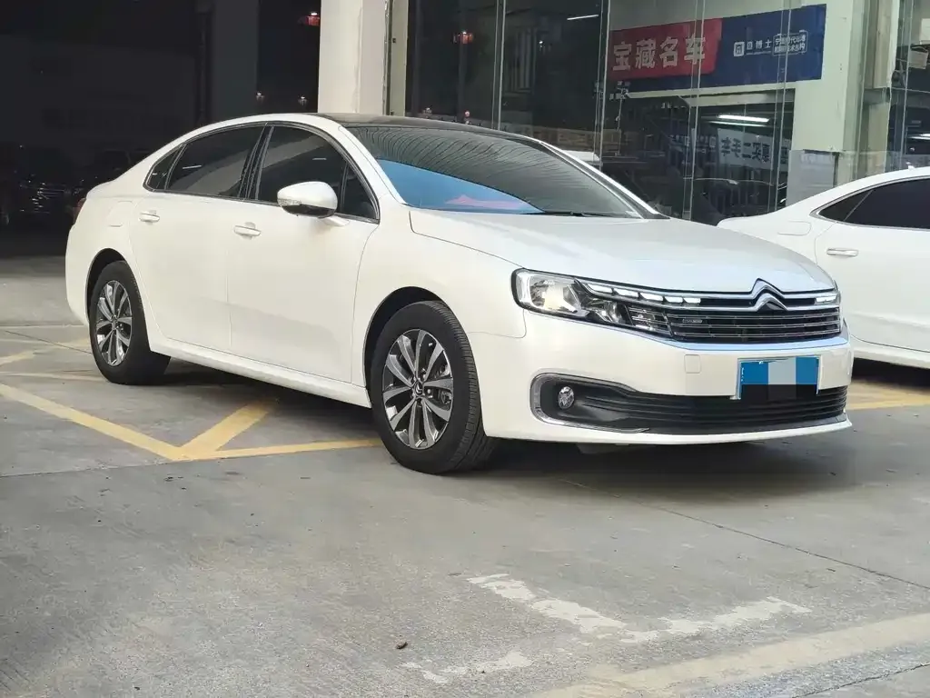 Citroen C6 2023 из CN, фото 3