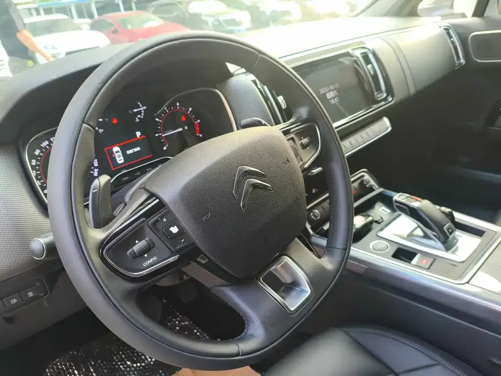 Citroen C6 2023 из CN, фото 5