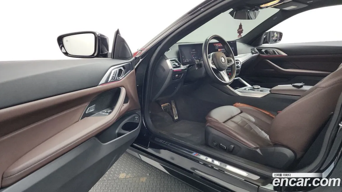 BMW 4-Series 2024 из KR, фото 10