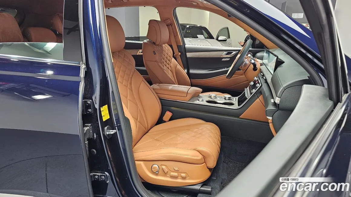 Genesis GV80 — фото 10