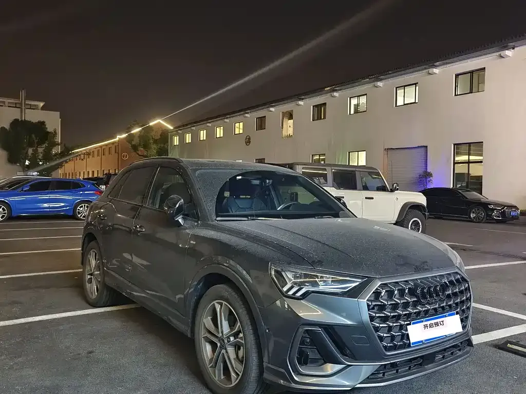 Audi Q3 2024 из CN, фото 2