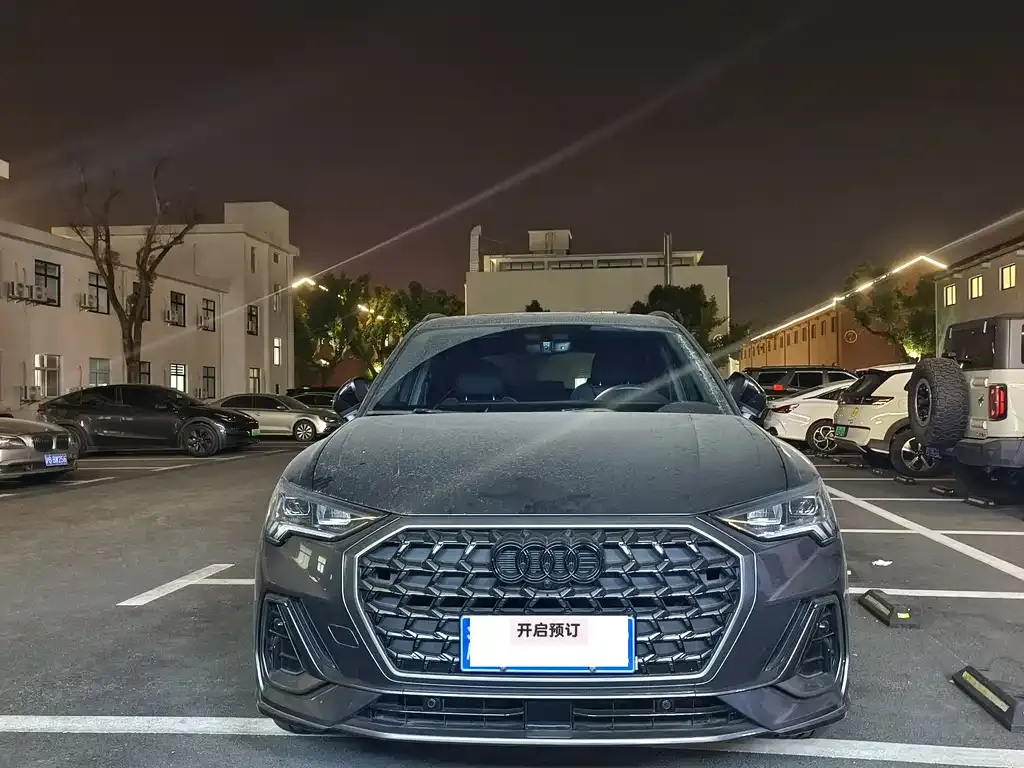 Audi Q3 2024 из CN, фото 3