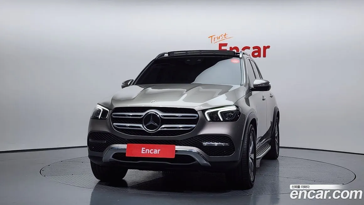 Mercedes-Benz GLE-Class — фото 3