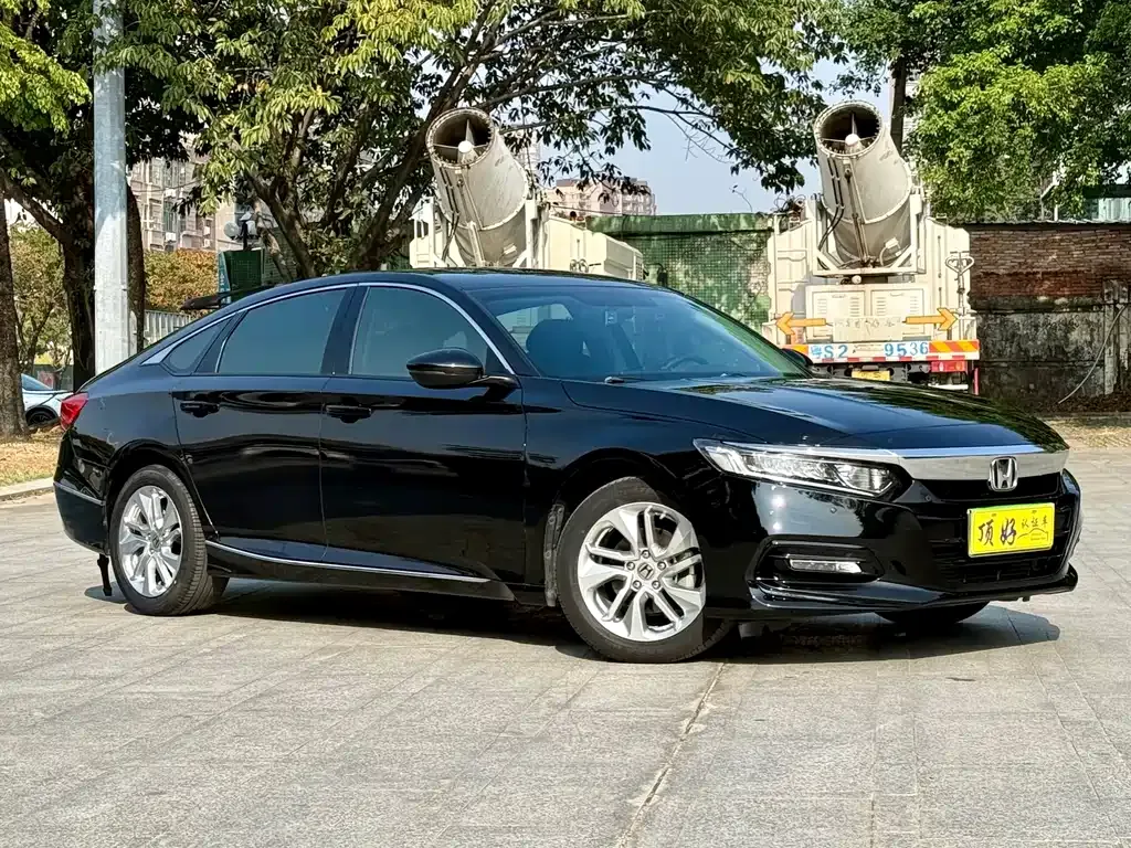 Honda Accord 2021 из CN, фото 3