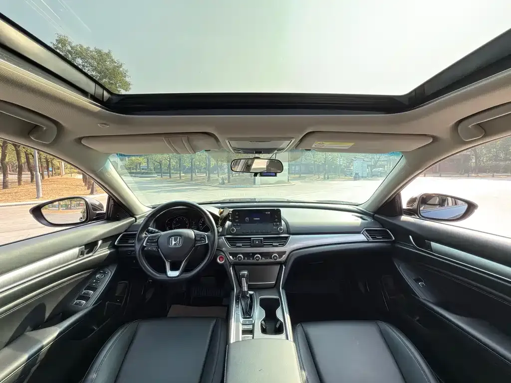 Honda Accord 2021 из CN, фото 8