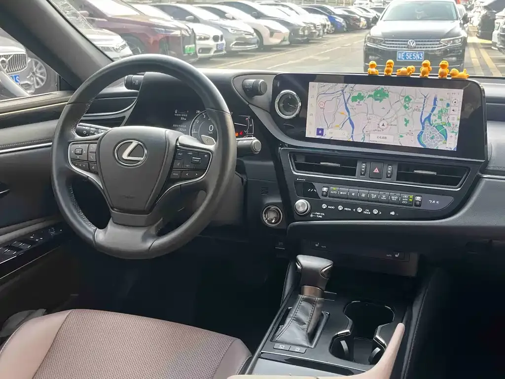 Lexus ES 2024 из CN, фото 8