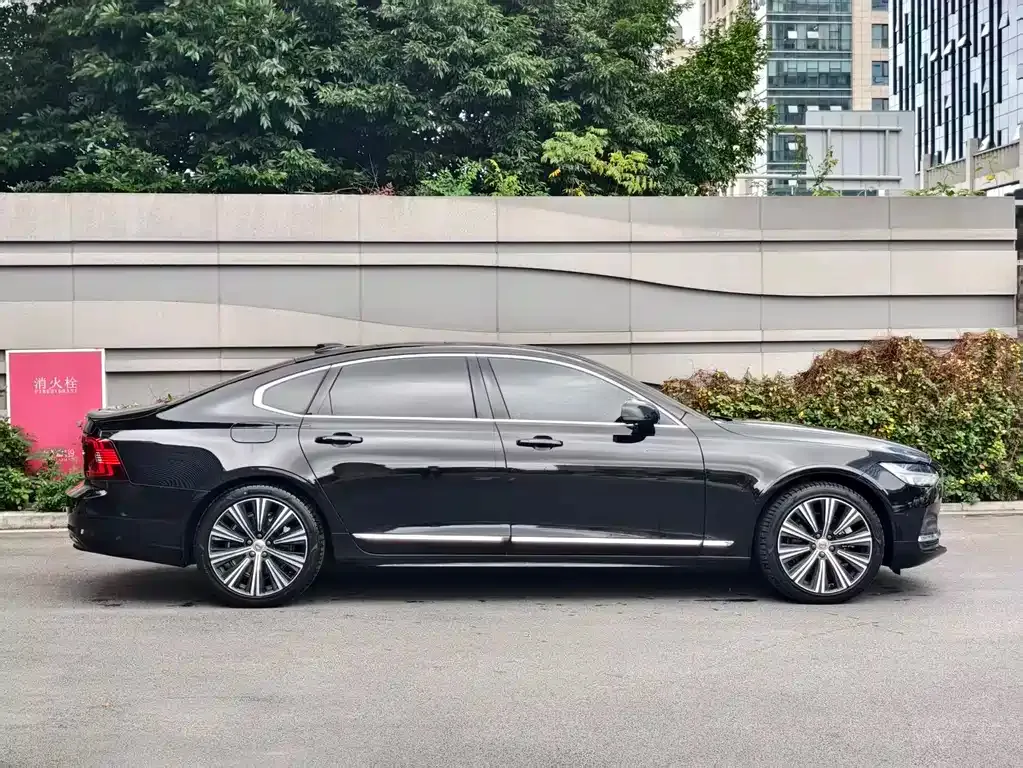 Volvo S90 2025 из CN, фото 8