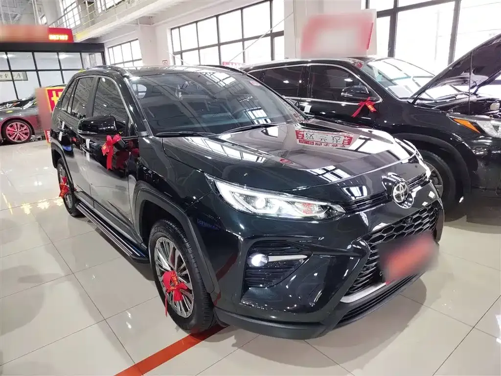 Toyota Wildlander 2024 из CN, фото 4