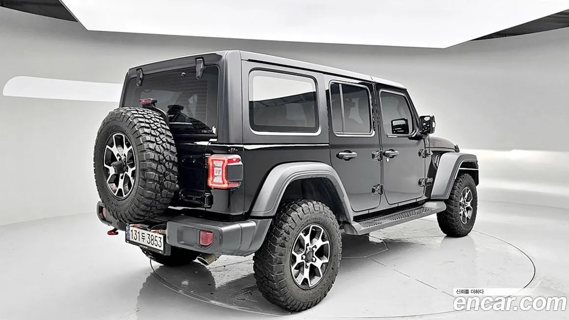 Jeep Wrangler 2023 из KR, фото 2
