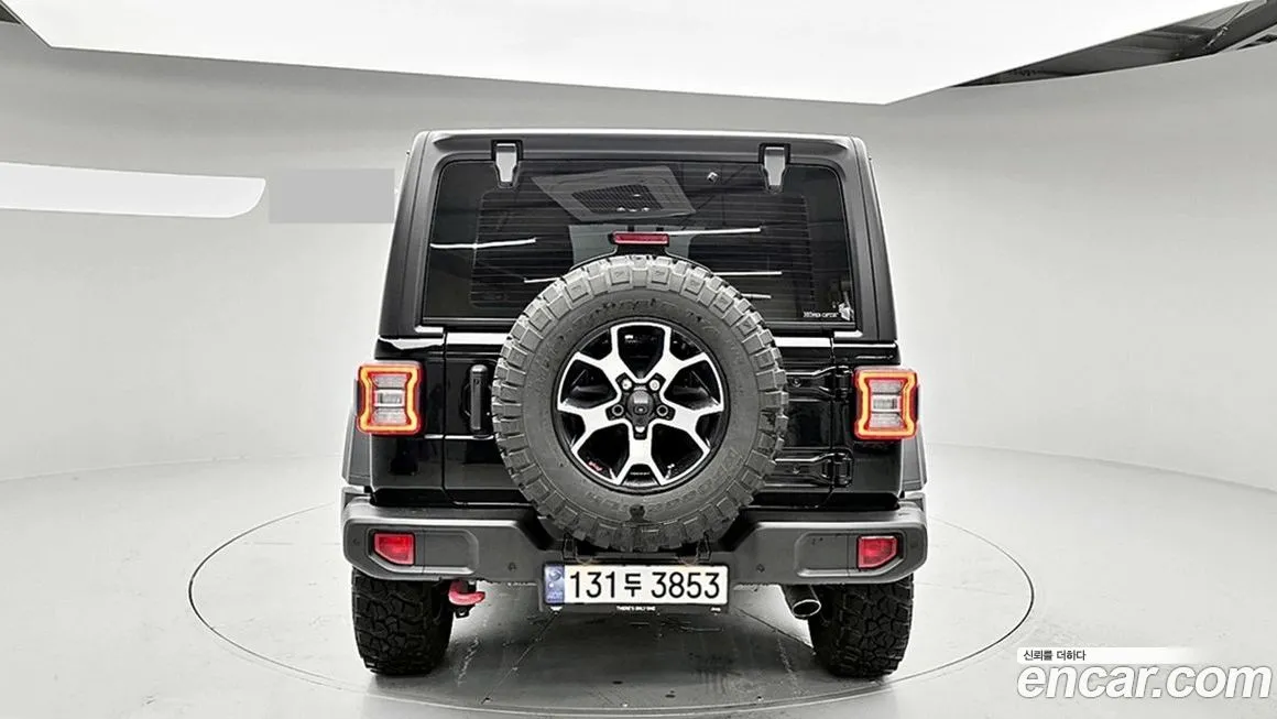 Jeep Wrangler 2023 из KR, фото 4