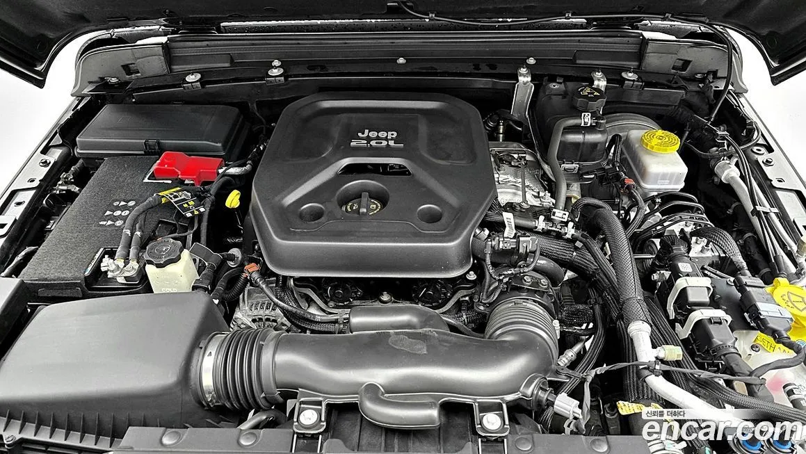 Jeep Wrangler 2023 из KR, фото 6