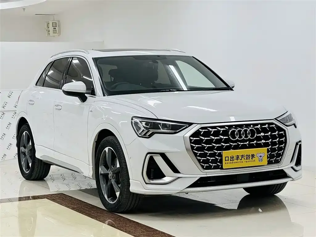 Audi Q3 2023 из CN, фото 6