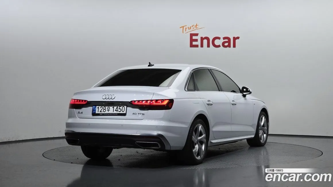 Audi A4 2021 из KR, фото 2