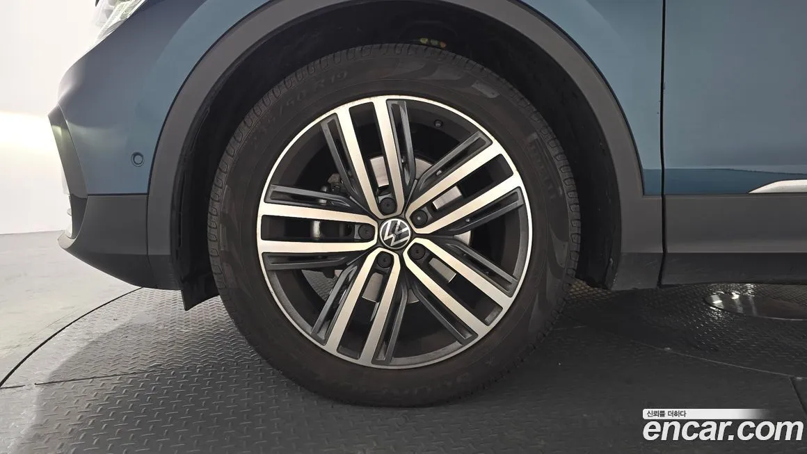 Volkswagen Tiguan 2024 из KR, фото 5