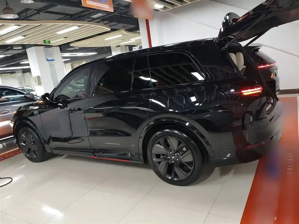 Li Auto L9 2023 из CN, фото 5