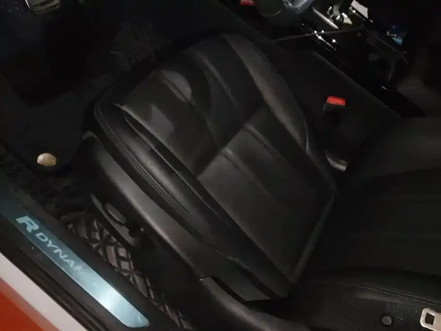 Land Rover Evoque 2021 из CN, фото 9