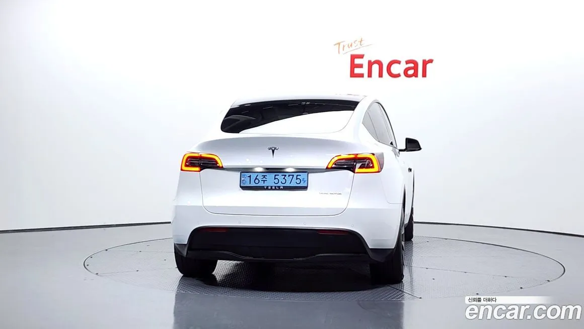 Tesla Model Y 2022 из KR, фото 4