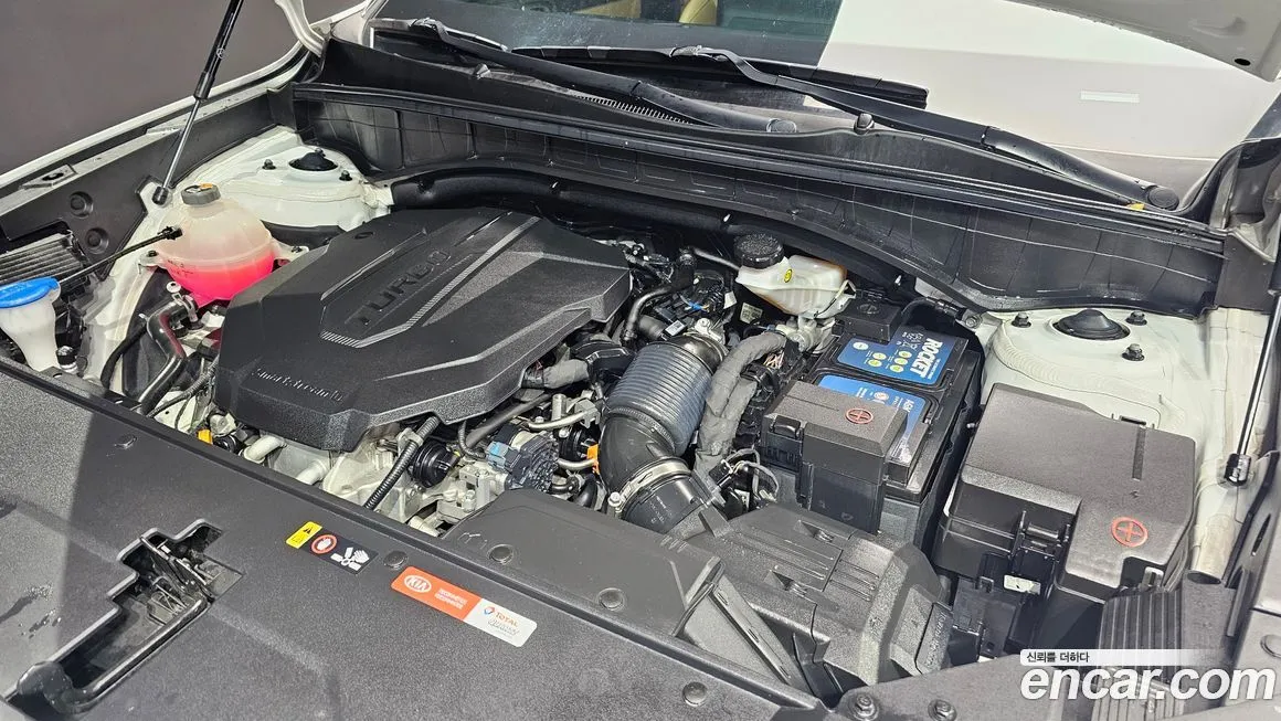 Kia Sorento — фото 6