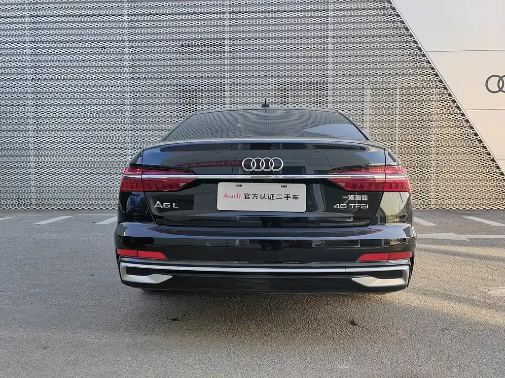 Audi A6L 2023 из CN, фото 4