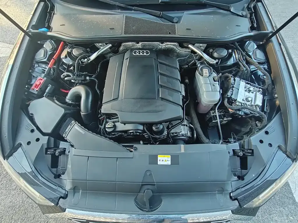 Audi A6L 2023 из CN, фото 8