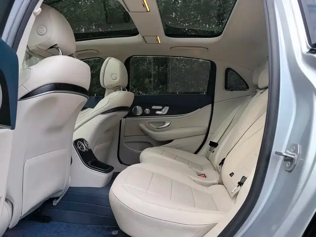 Mercedes-Benz E-Class 2021 из CN, фото 9