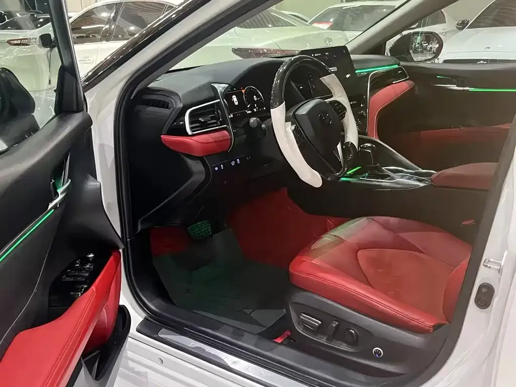 Toyota Camry 2022 из CN, фото 7