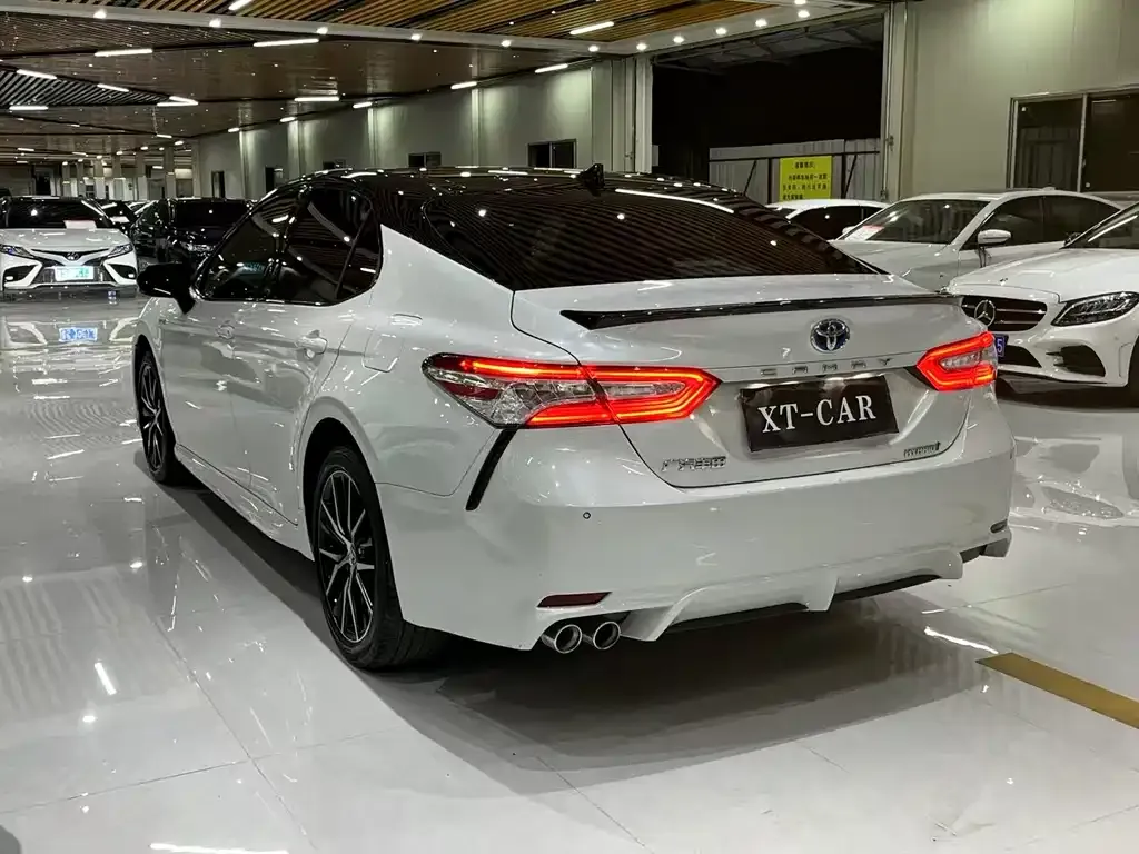 Toyota Camry 2022 из CN, фото 8