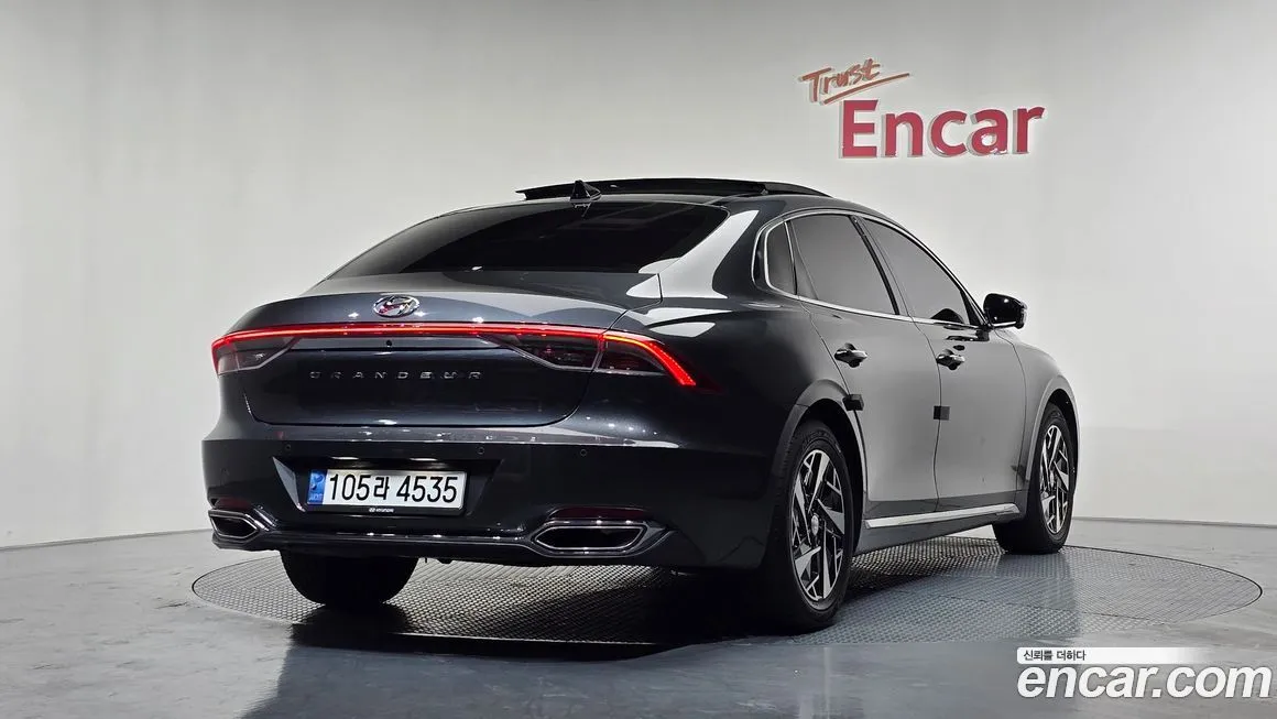 Hyundai Grandeur 2023 из KR, фото 2